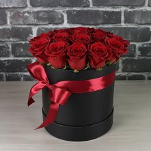 Цветочная композиция из Розы в шляпной коробке #REPLACE_PRED# Михайловске Ставропольского края